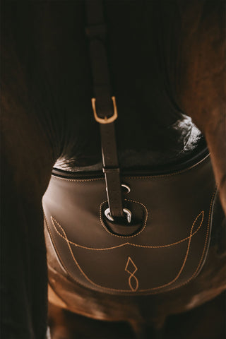 Brauner Bauchschutzgurt