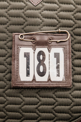 Tabliczka numerowa PVC z agrafką