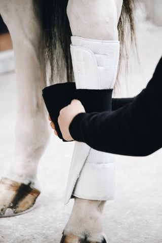 Absorbujące podkładki pod bandaże Czarny/Biały 45x30